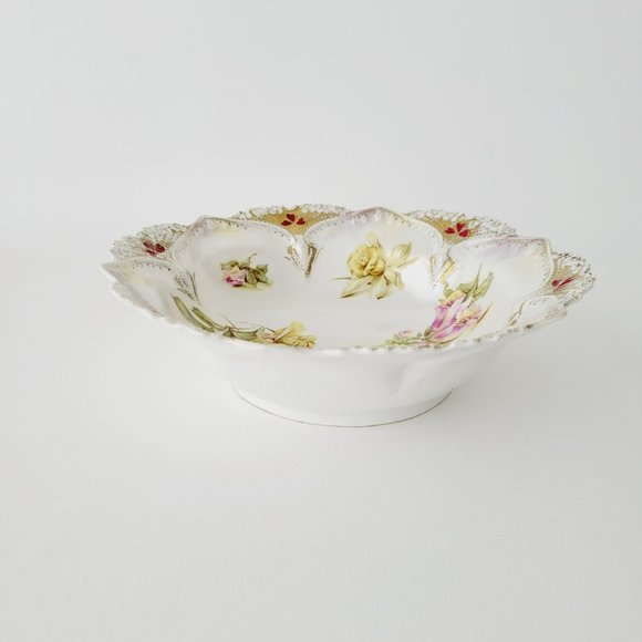 Antique White RS Prussia Floral Bowl Satin Finish Daffodils Fuchsia Hydrangea - Picture 8 of 15